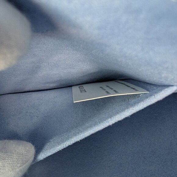 Louis Vuitton Alma BB Handbag in Blue Epi Leather with LV Strap - Picture 16 of 16